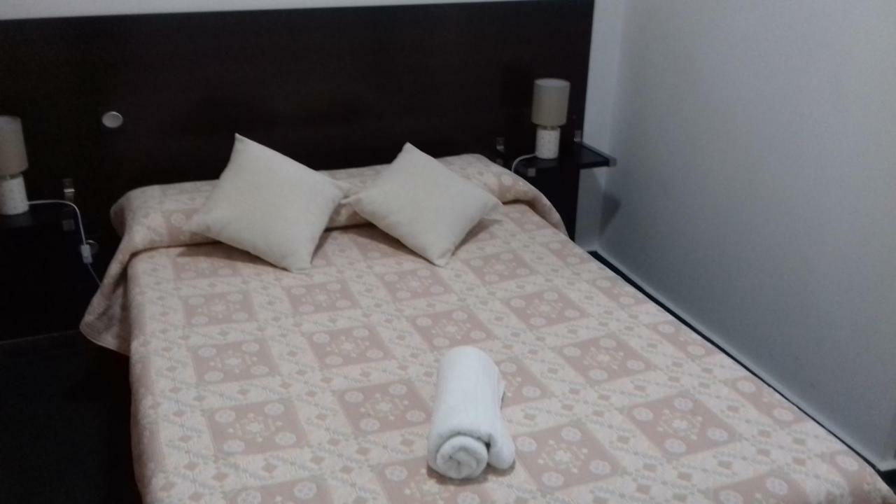 Apartamentos Turisticos Los Angeles Alcázar de San Juan Pokój zdjęcie